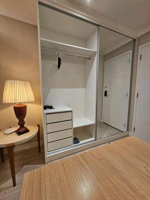 Studio Moderno Ap 32 Soho Life Curitiba Ngoại thất bức ảnh